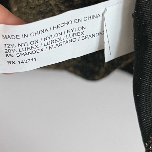 Eloquii Gold Metallic Sparkle Puff Long Sleeve Stretch Scoop Neck Blouse Shirt - Picture 6 of 7